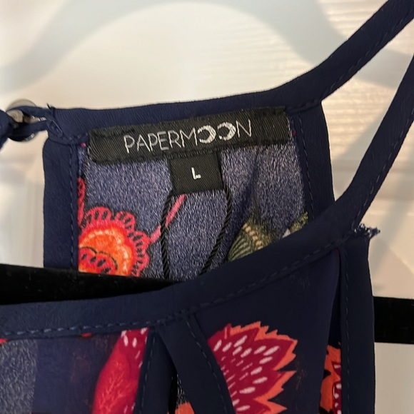 Bold and Beautiful Tank by Papermoon - Picture 2 of 6